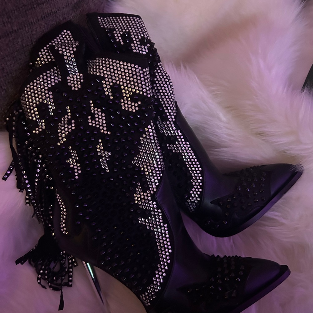 Studded Black Women's Western Booties - Fashion Statement Heel